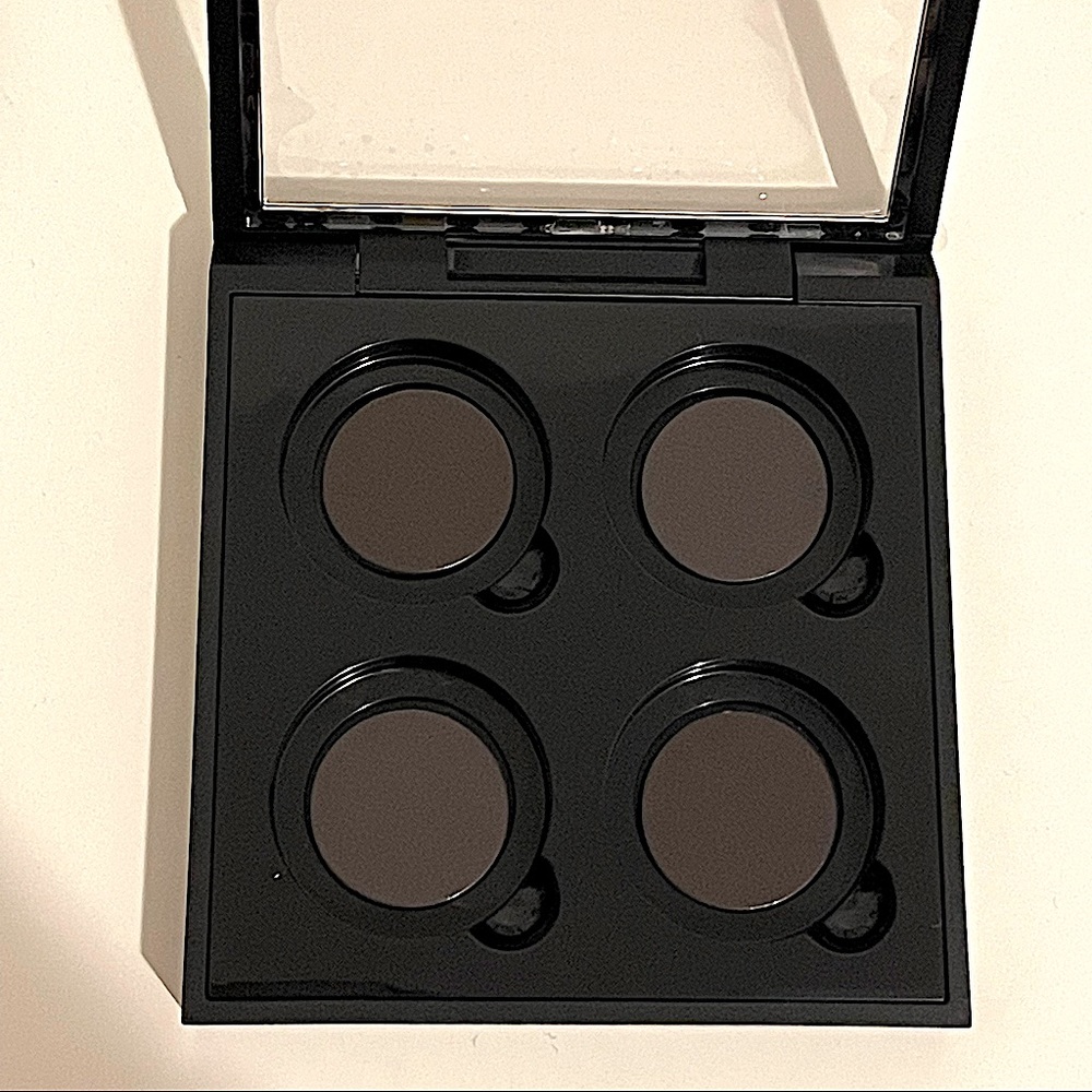 Customizable Anastasia Magnetic Eyeshadow Palette